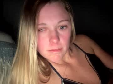 girl beachbabi image #7045910