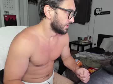 man bandyonchat image #6895111