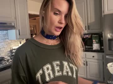 girl phoenix_taylor image #5483317