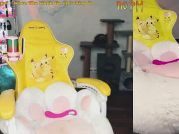girl _biscuitty image #2365207