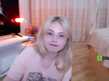 girl shy_blondiee image #3727187