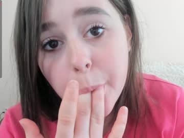 girl emilia_me image #1334482