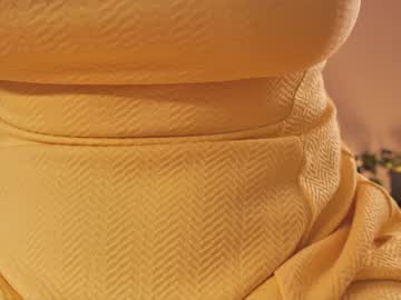 girl saltedhoney image #3589521
