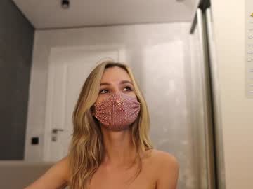 girl yesiamjasse image #5036658