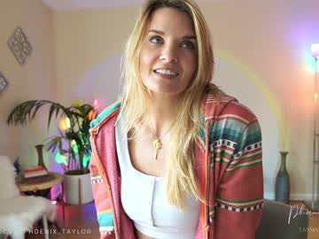 girl phoenix_taylor image #4527569