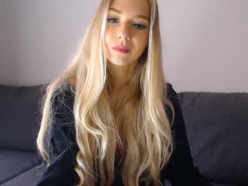 girl pervyblonde image #1233755