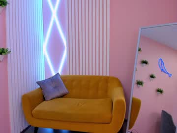 girl milablush image #3201925