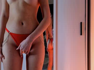 girl emilybatee image #3927007