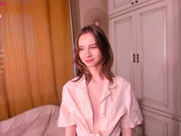 girl happiness_call image #4138835