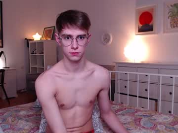 man alfie_evanss image #1611681