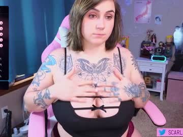 girl scarlettpython1 image #6565725