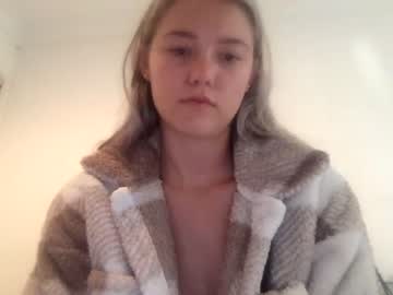 girl blondee18 image #4929985