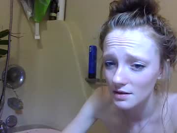 girl zoeyshower image #1897232
