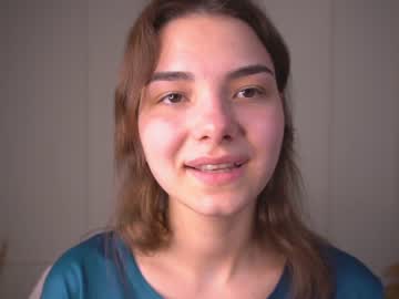 girl laa_ura image #6560101