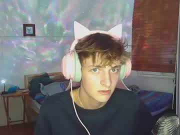 man stoopidtwink image #1038951