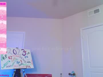 girl petitebrat image #3569947