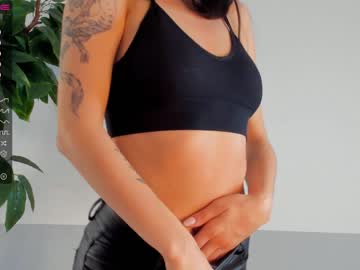girl sixkiks image #4043122