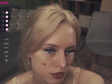 girl audreycarvin image #6636974