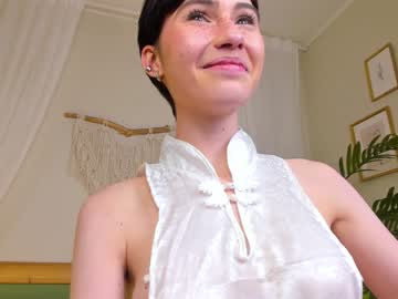 girl helenblash image #3025122