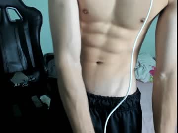 man lyg7 image #986267