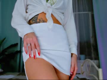 girl emmi_rosee image #3882477