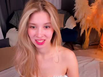 girl milablush image #5551734
