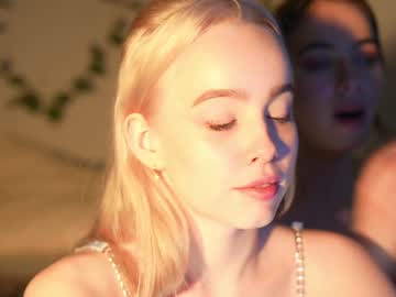 girl mother__of__dragons image #5575629