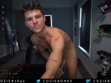 man cozlebones image #4249086