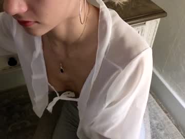 girl littlegreekflower image #6508715