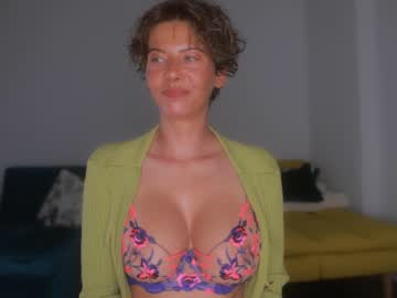 girl visualedge image #3227984