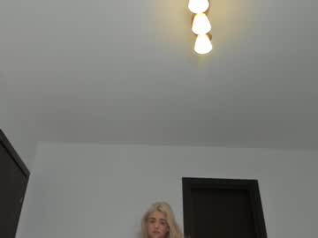 girl emmafantasy21 image #3102456