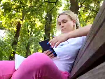 girl bondgirl013 image #2448621
