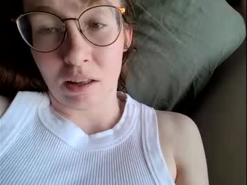 girl redheadpartygirl image #4815146