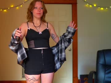 girl crimsonxrapture image #2206039