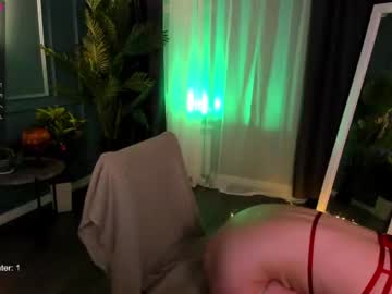 girl dinablush image #3575329