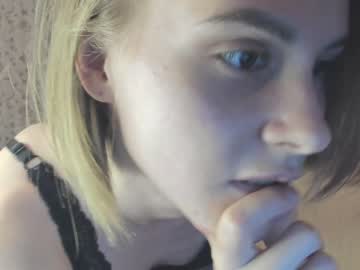 girl mira_fox_ image #4912904