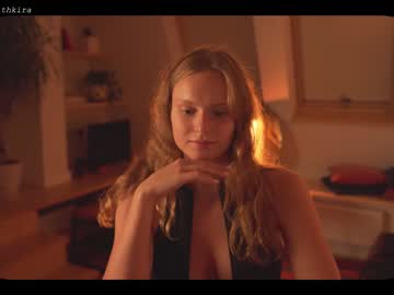 girl chillwithkira image #1789550