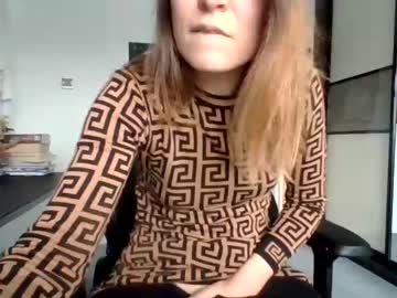 girl eatmypie69 image #6389175