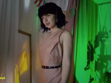 girl excitease image #2000464