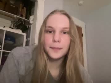 girl daisykeach image #6273529