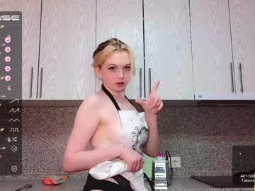 girl small_blondee image #4240243