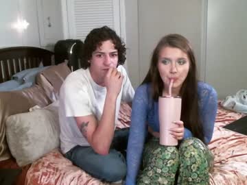 couple kyliecakezz image #3986862