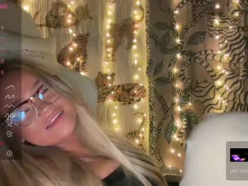 girl ari_02 image #5074695