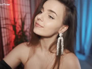 girl excitease image #5655429