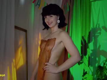 girl excitease image #1999940