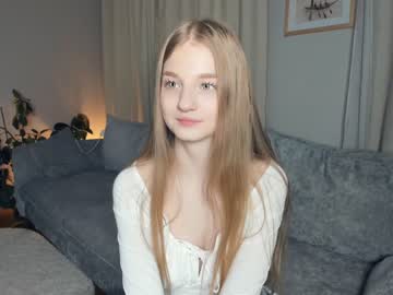 girl _magic_smile_ image #6044072