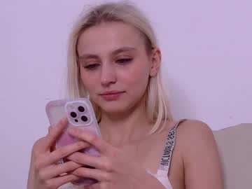 girl shycinderella image #877629