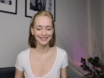 girl oliviablondie image #5538963