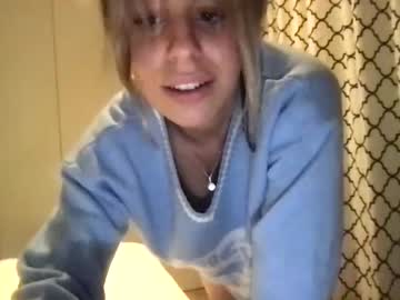 girl blaireisback image #4517587