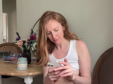 girl pretendlunch image #6134583